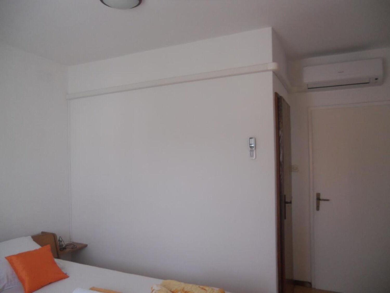 Apartments Ivo - With Terrace Супетарска Драга Екстериор снимка